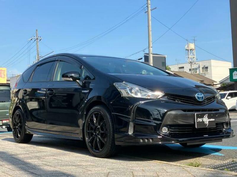 PRIUS ALPHA