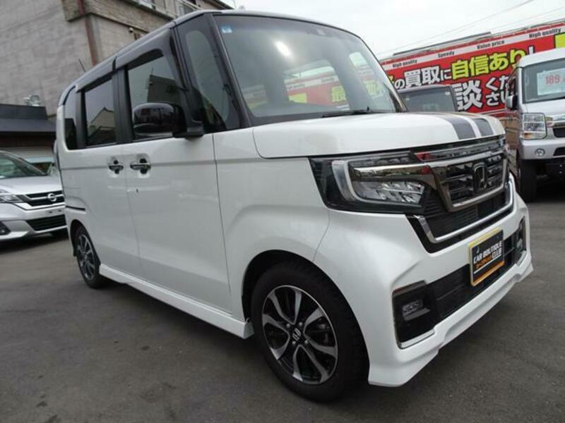 N BOX CUSTOM