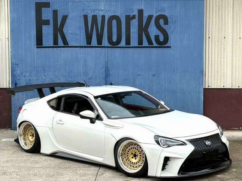 TOYOTA 86