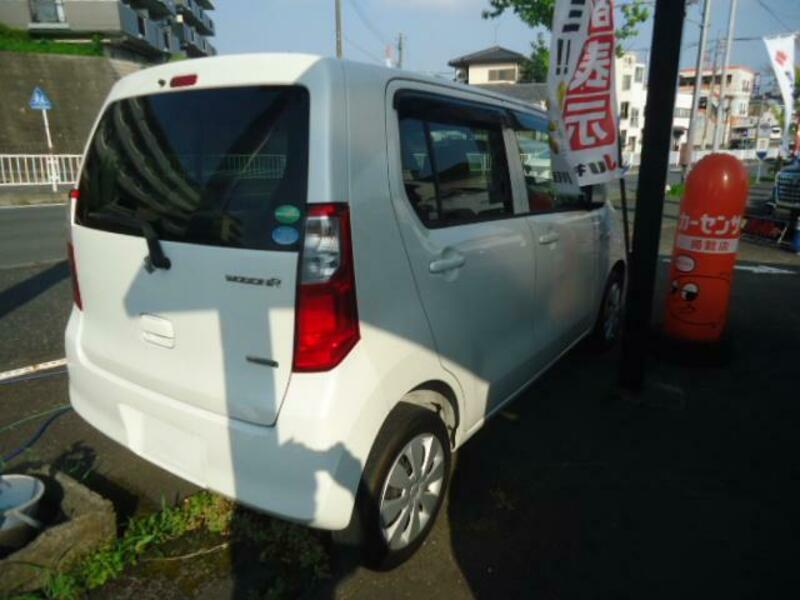 WAGON R