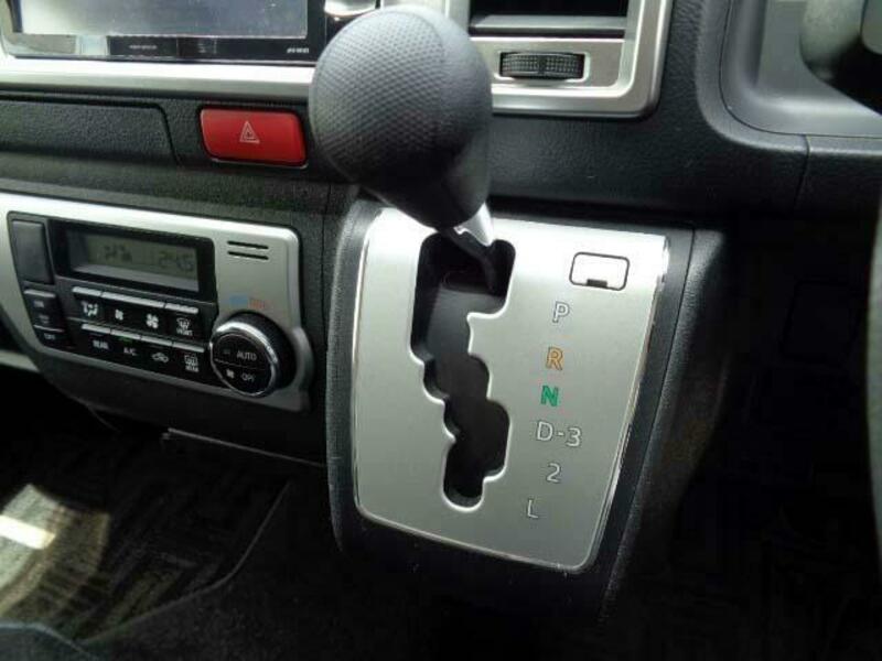 HIACE WAGON