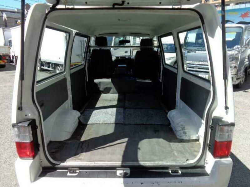 BONGO VAN