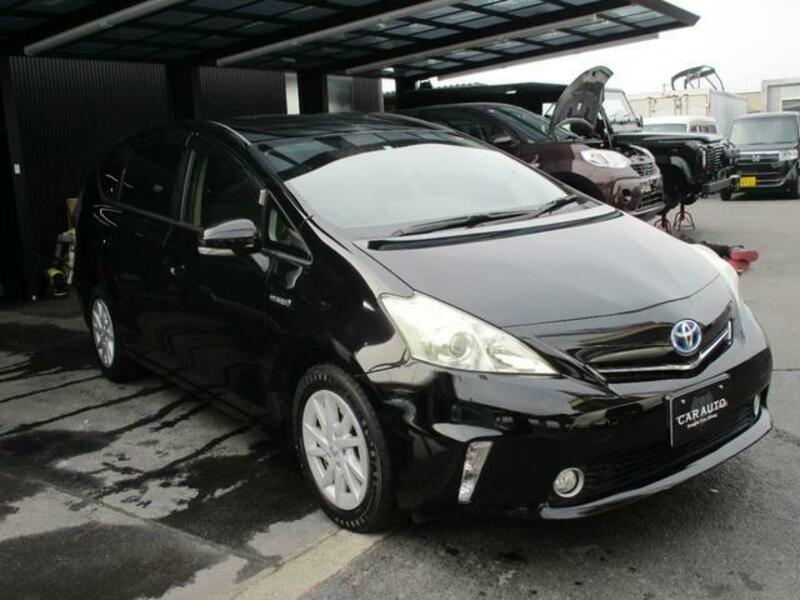 PRIUS ALPHA
