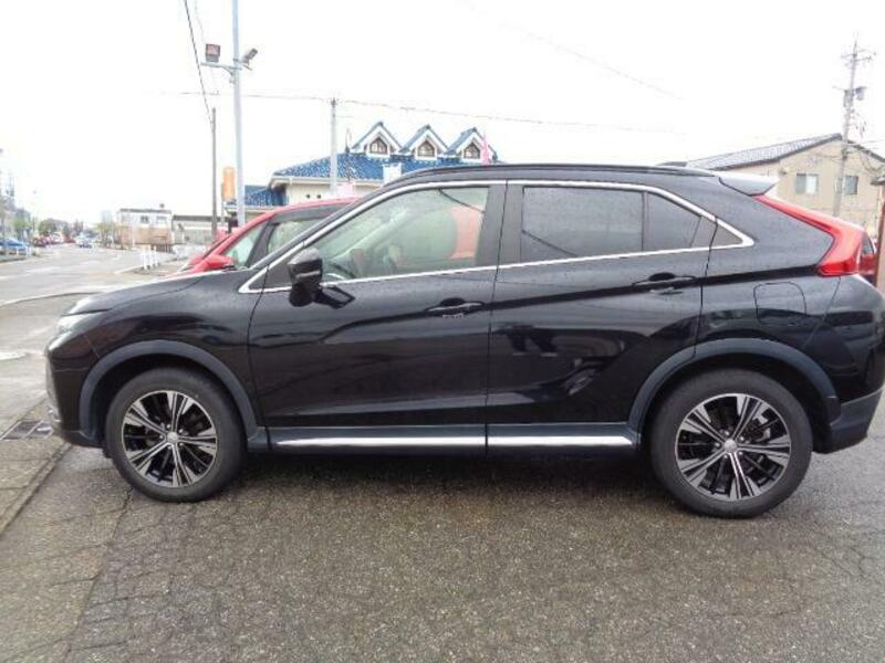 ECLIPSE CROSS