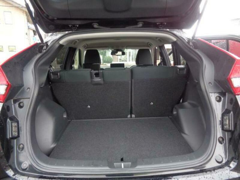 ECLIPSE CROSS