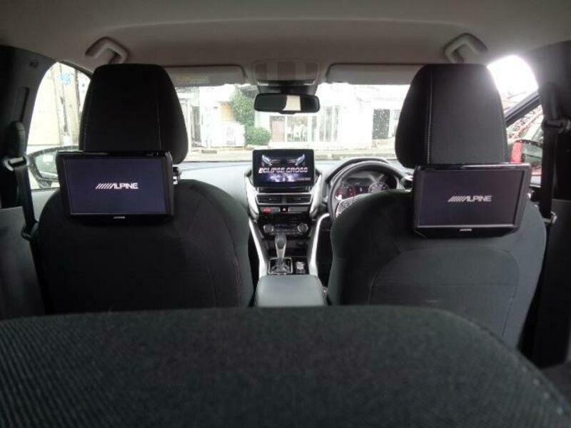 ECLIPSE CROSS