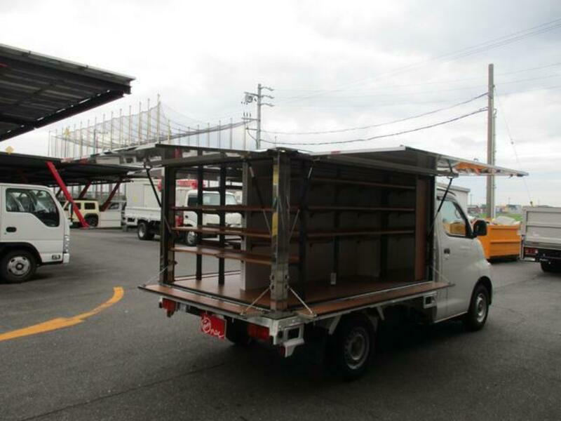 TOYOTA TOWNACE TRUCK