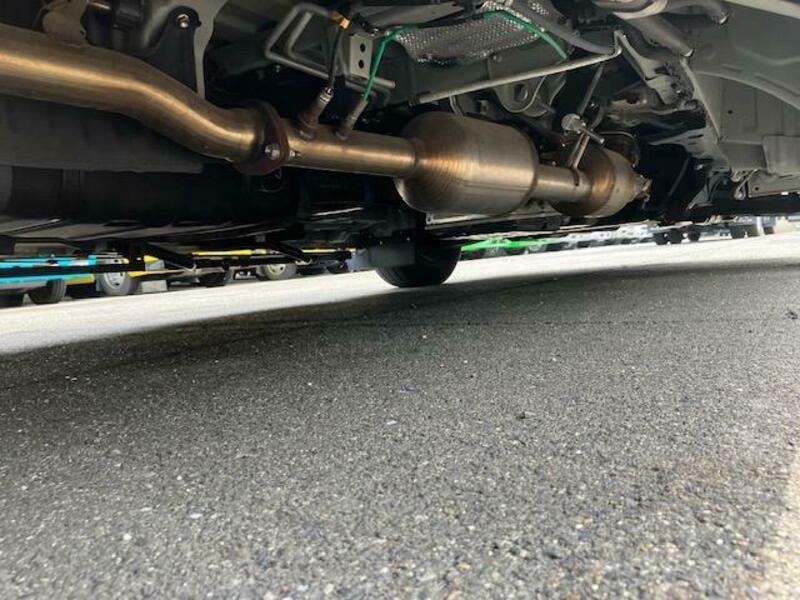 HIACE COMMUTER