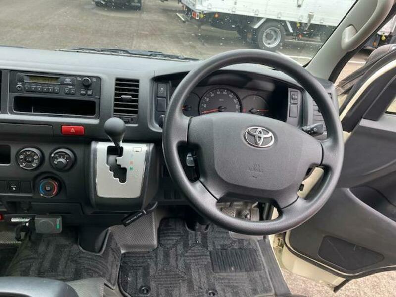HIACE WAGON