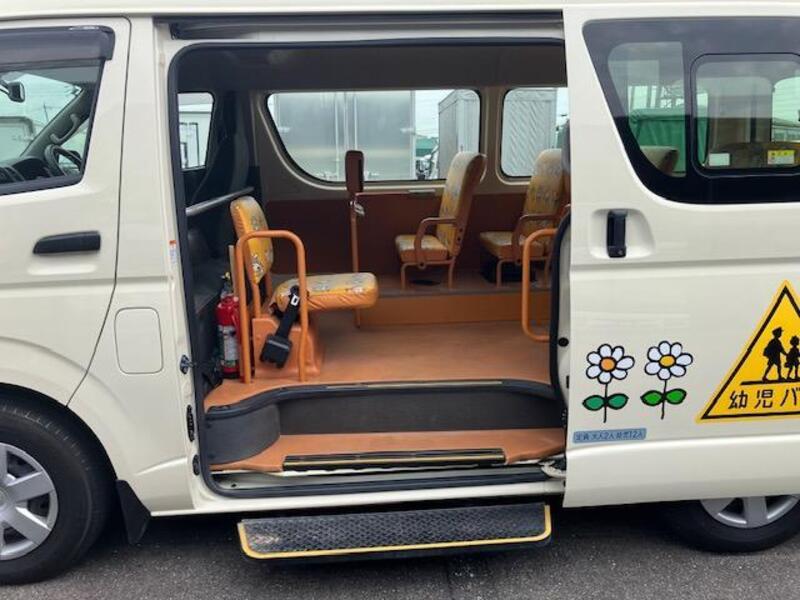 HIACE WAGON