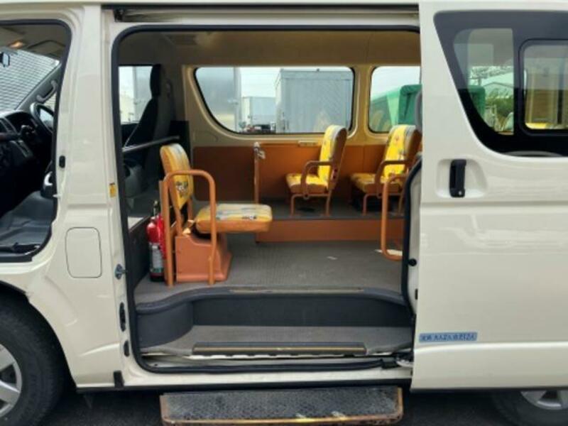 HIACE WAGON