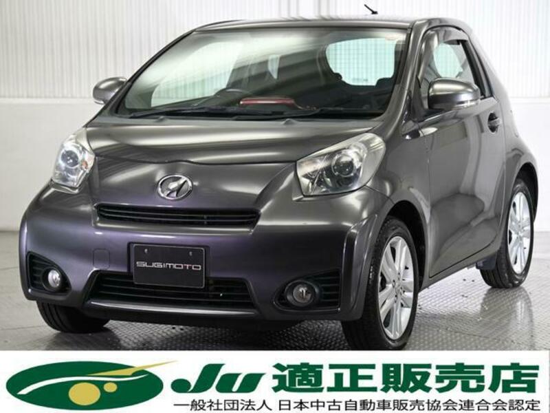 TOYOTA IQ