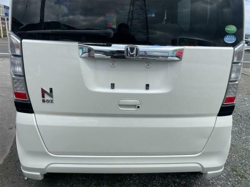 N BOX