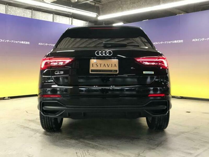 Q3