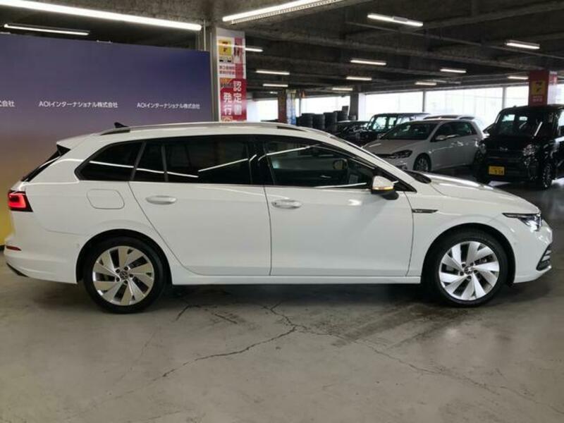 GOLF VARIANT