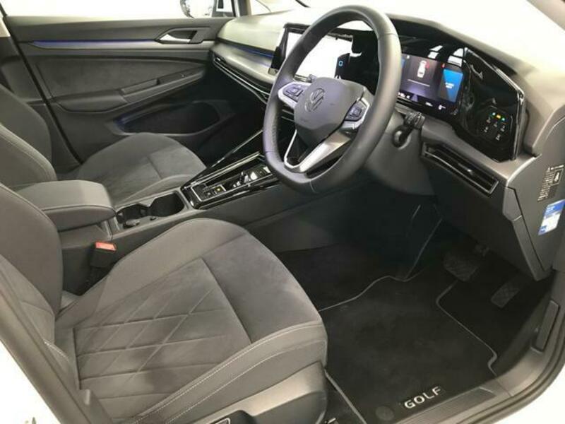 GOLF VARIANT
