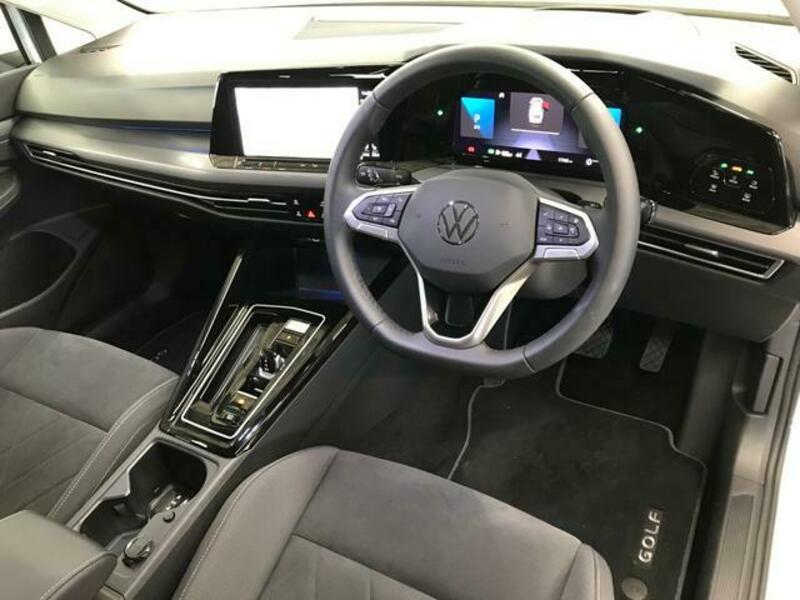 GOLF VARIANT