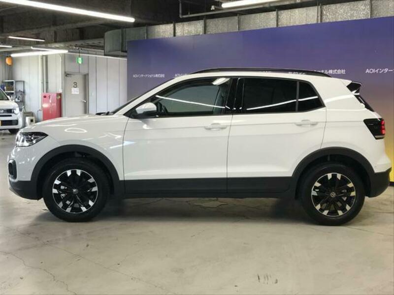 T CROSS