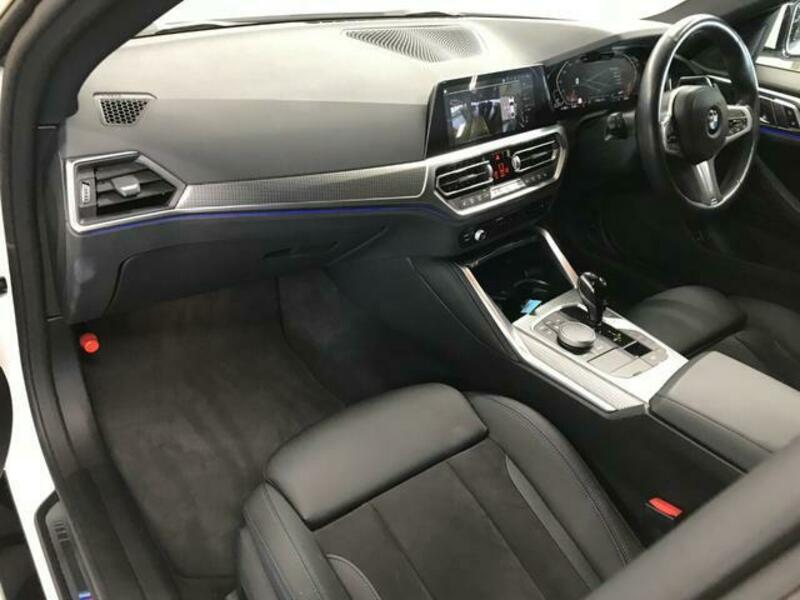 4 SERIES