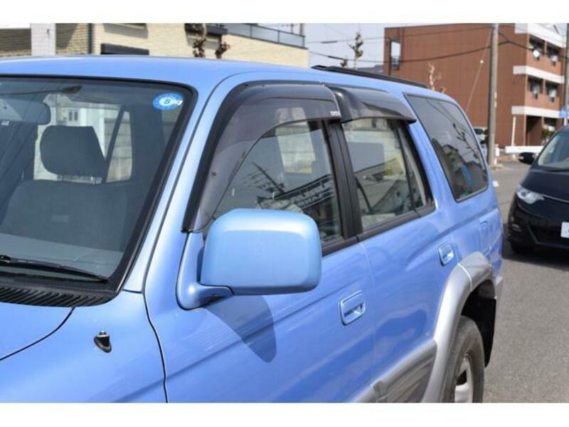 HILUX SURF