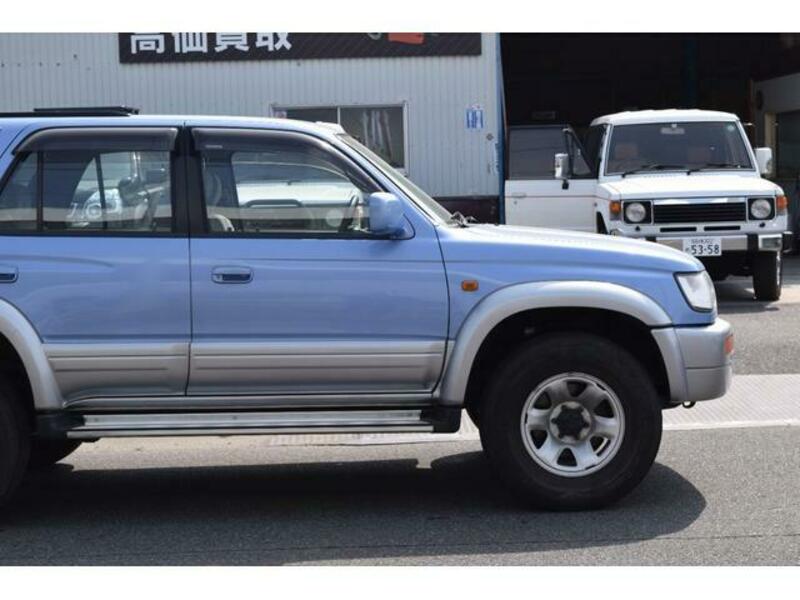 HILUX SURF