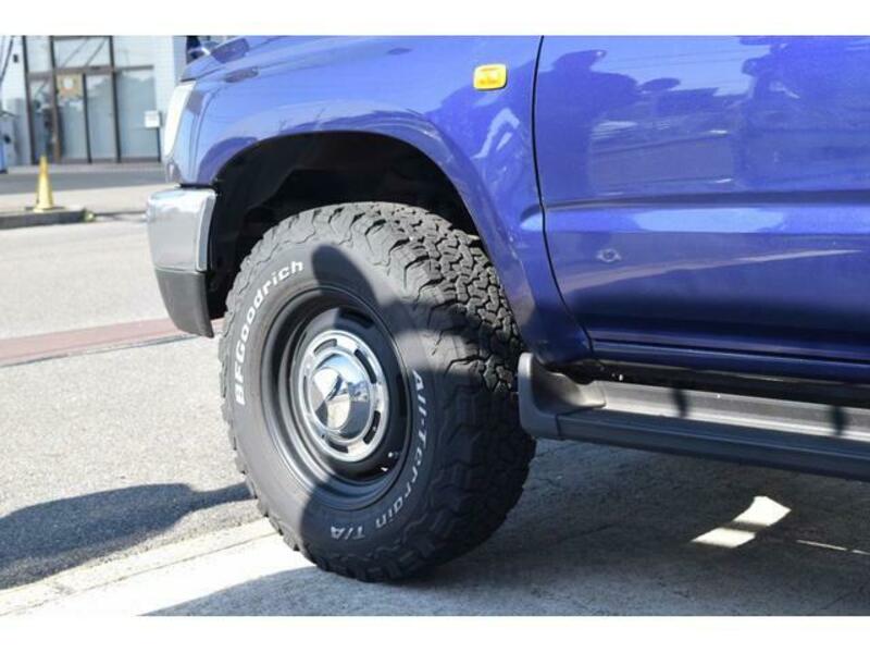 HILUX SURF