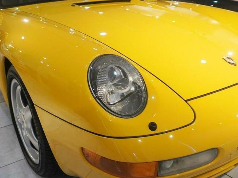 911