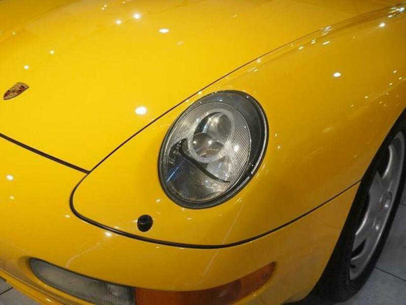 911
