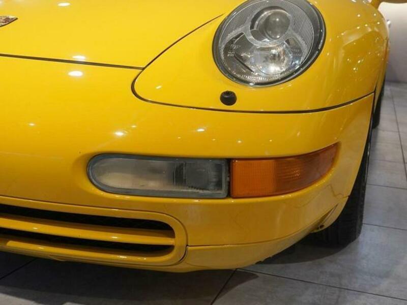 911
