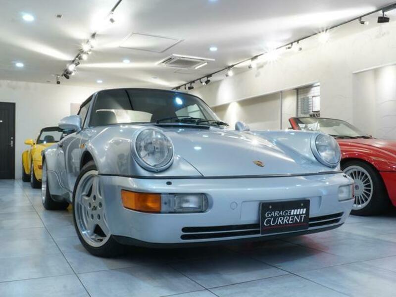 911