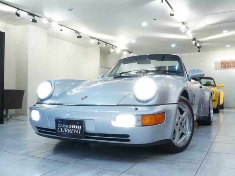 911