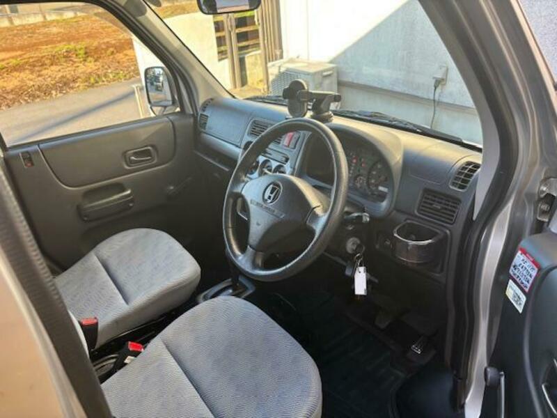 ACTY VAN