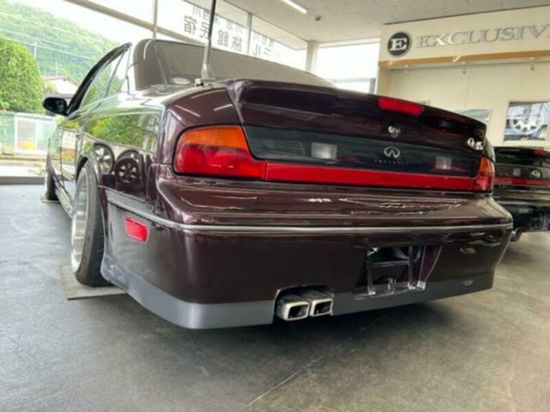 INFINITI Q45