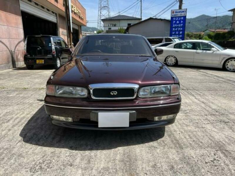 INFINITI Q45