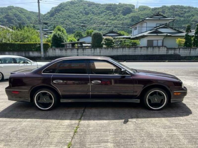 INFINITI Q45