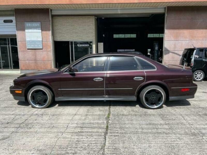 INFINITI Q45