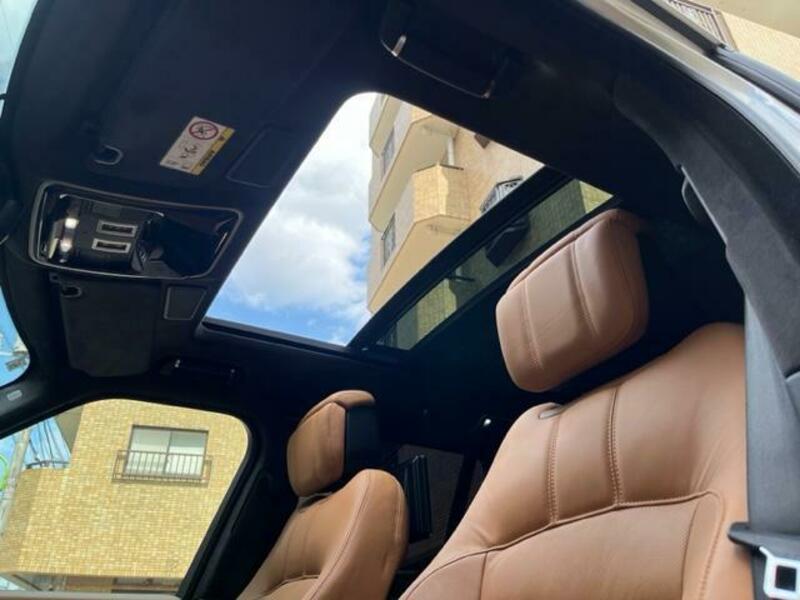 RANGE ROVER