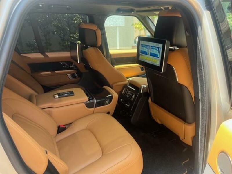 RANGE ROVER