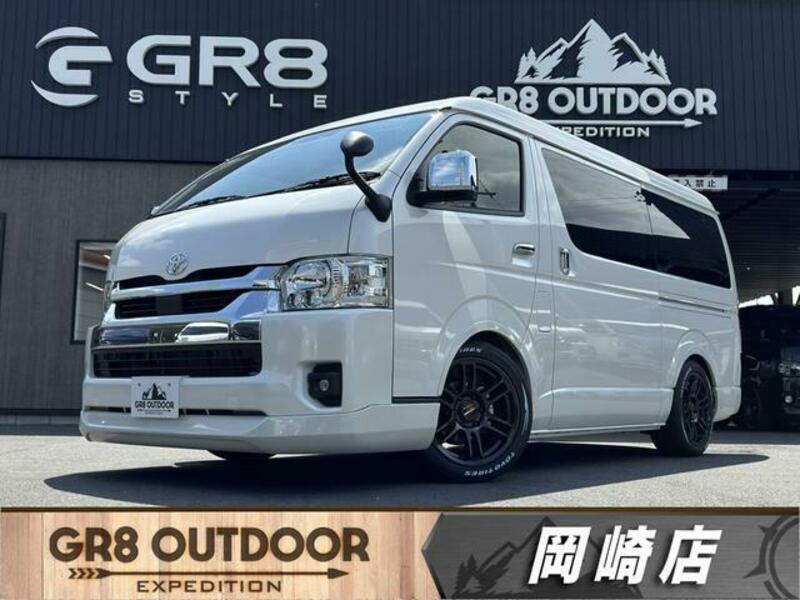 TOYOTA HIACE WAGON