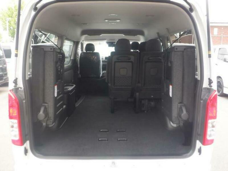 HIACE WAGON