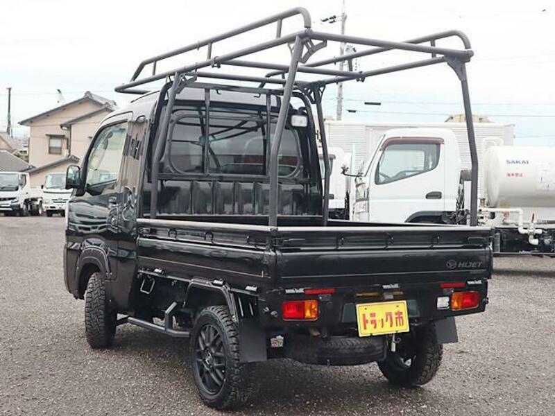 HIJET TRUCK