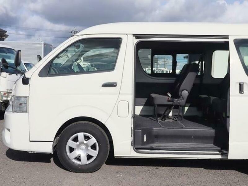 HIACE WAGON