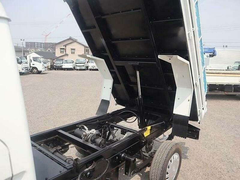 BONGO TRUCK