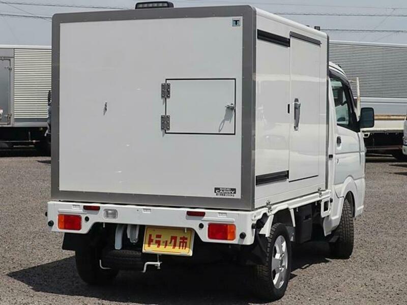 CARRY TRUCK
