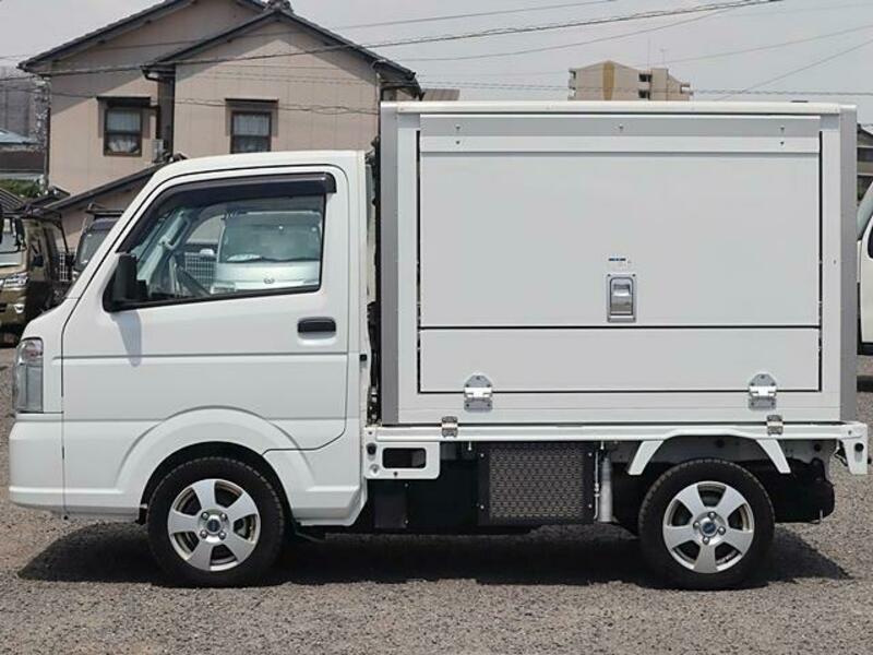 CARRY TRUCK