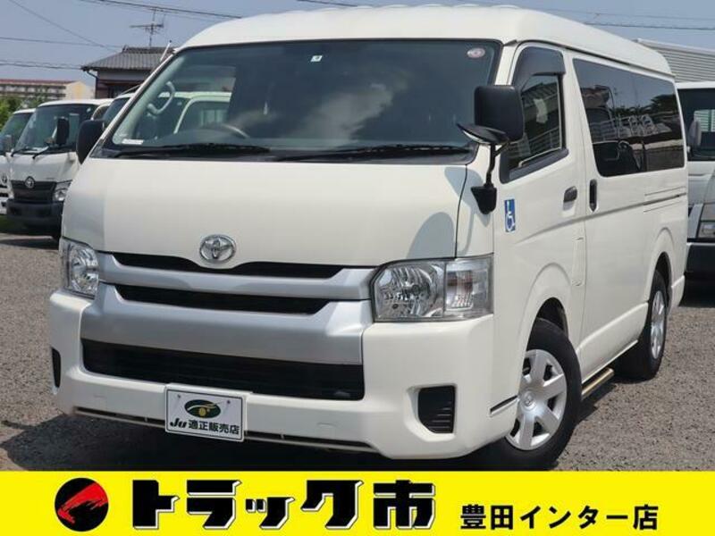 TOYOTA HIACE WAGON