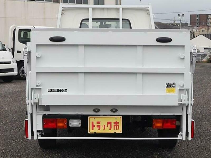 TOWNACE TRUCK
