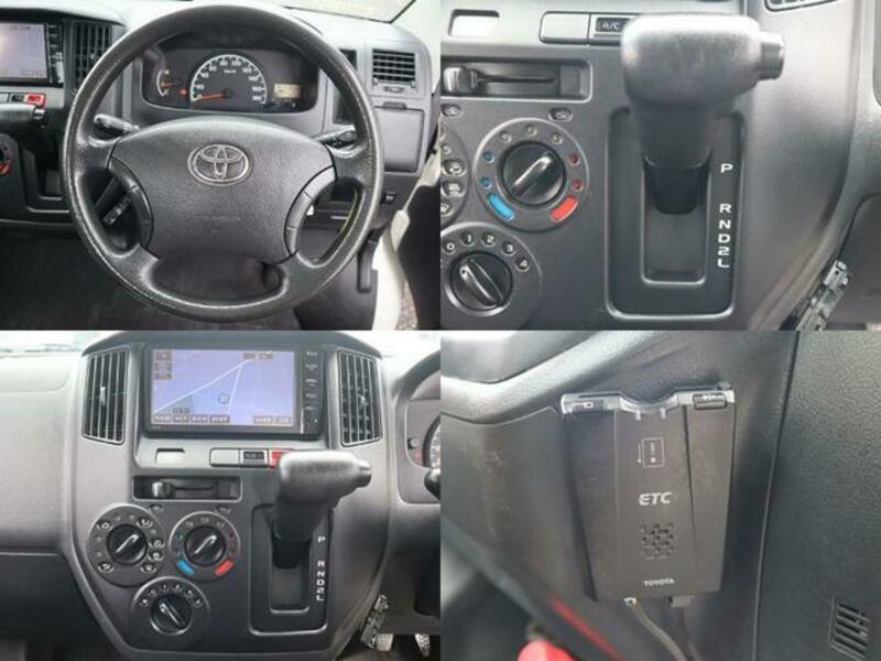 TOWNACE TRUCK
