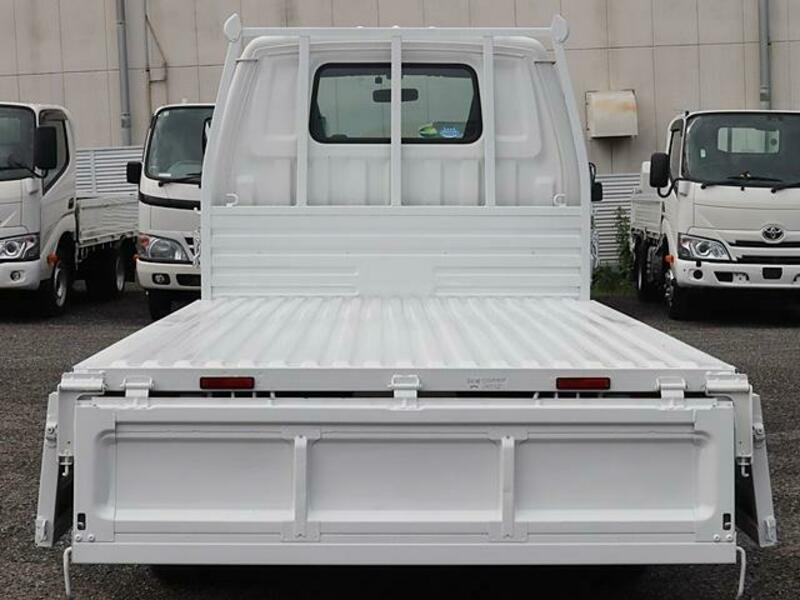 BONGO TRUCK