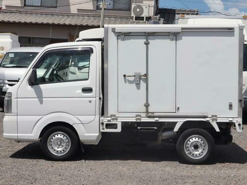 MINICAB TRUCK